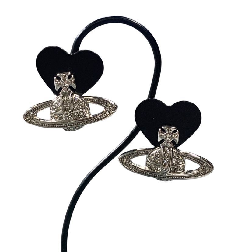 ♪4406 Vivienne Westwood ピアス メイフェア ミニバスレリーフ オーブ 中古 美品 付属品無し ヴィヴィアン・ウエストウッド シルバー