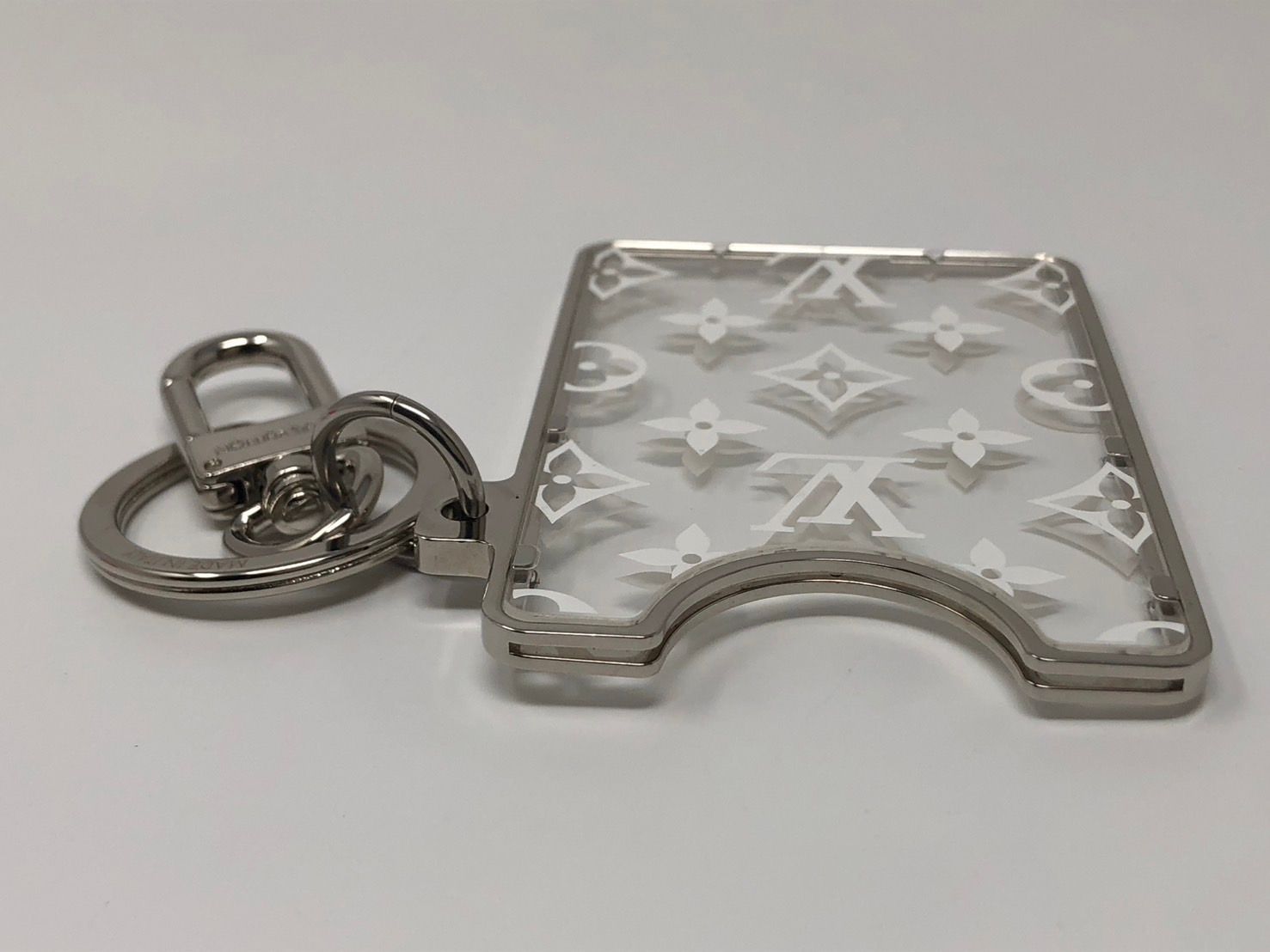 ◇LOUISVUITTON ルイヴィトン ポルト クレ LVプリズム M69299 IDカード