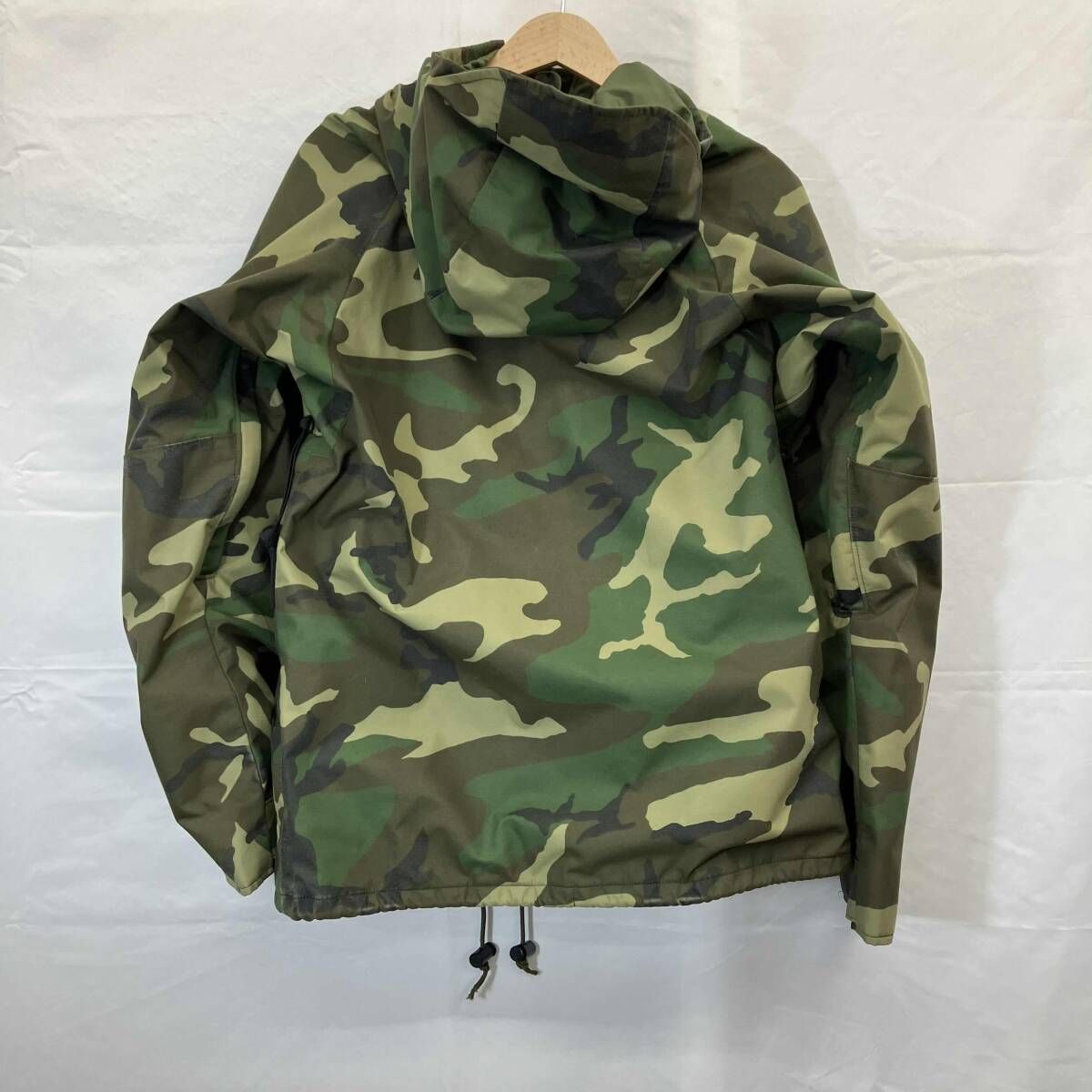 US ARMY/マウンテンパーカー/ECWCS GEN1 GORE-TEX PARKA/前期型/古着/ カーキ /迷彩/ Sサイズ