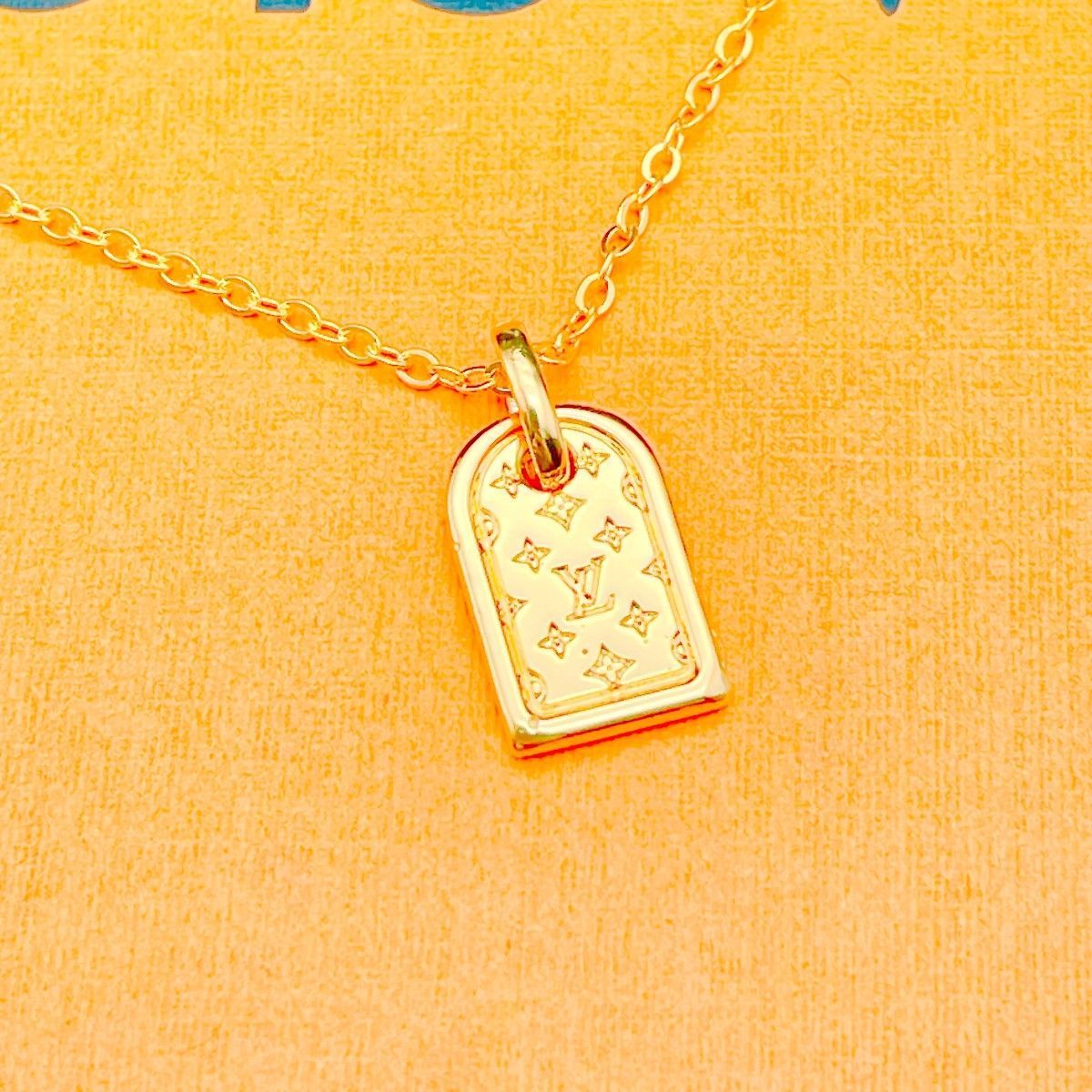 ◇ルイヴィトン◇新品仕上済 LOUIS VUITTON M63141 ナノグラム ネックレス ゴールド ペンダント 3.2g