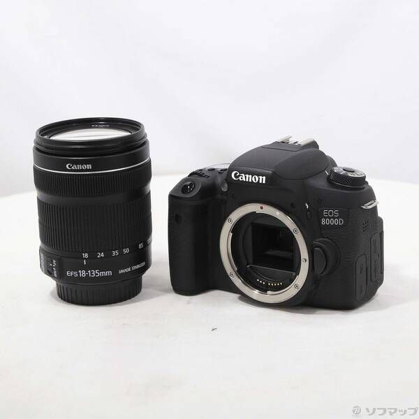 ソフマップ 〔中古品〕 EOS 8000D EF-S18-135 IS STM レンズキット (2420万画素／SDXC)【344】