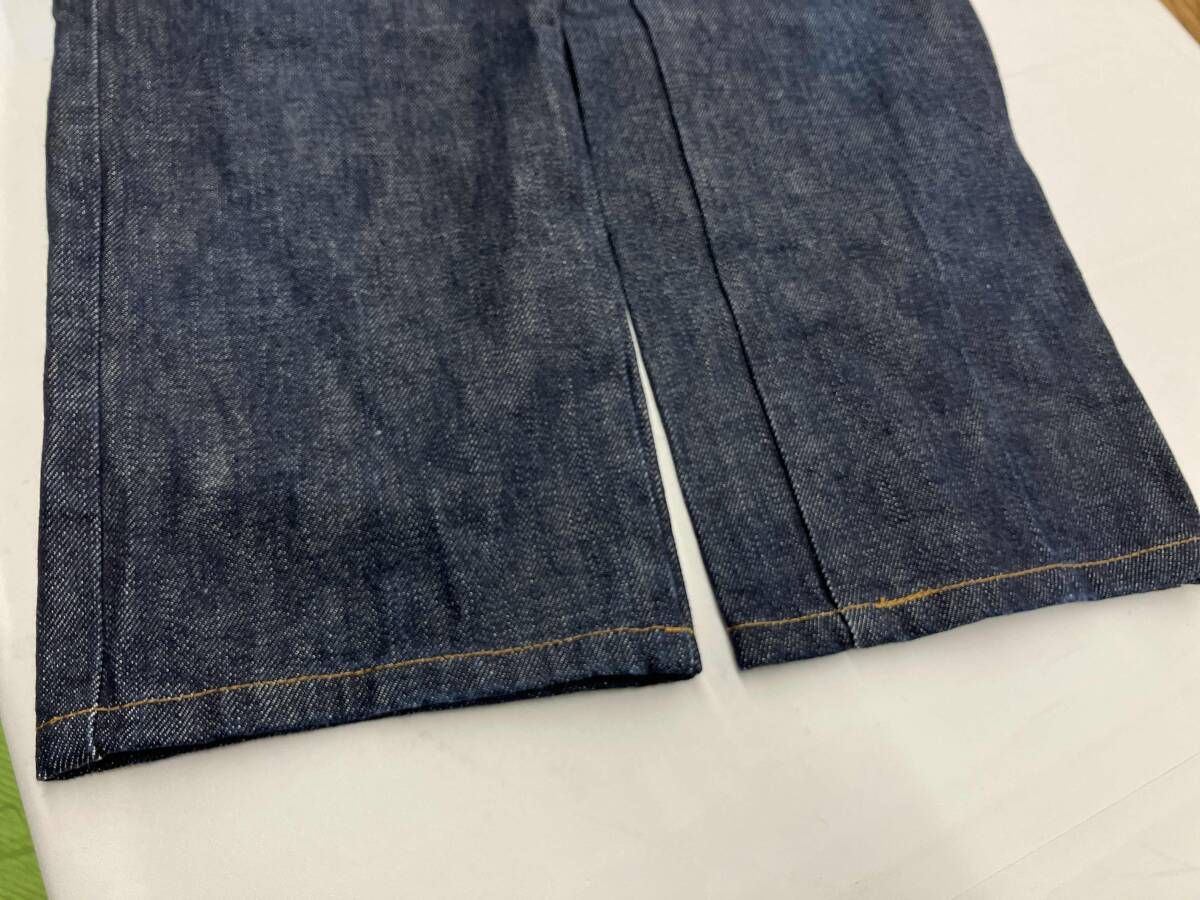 BURBERRY LONDON ENGLAND デニムパンツ バーバリーロンドンイングランド TBロゴ ジーンズ size28