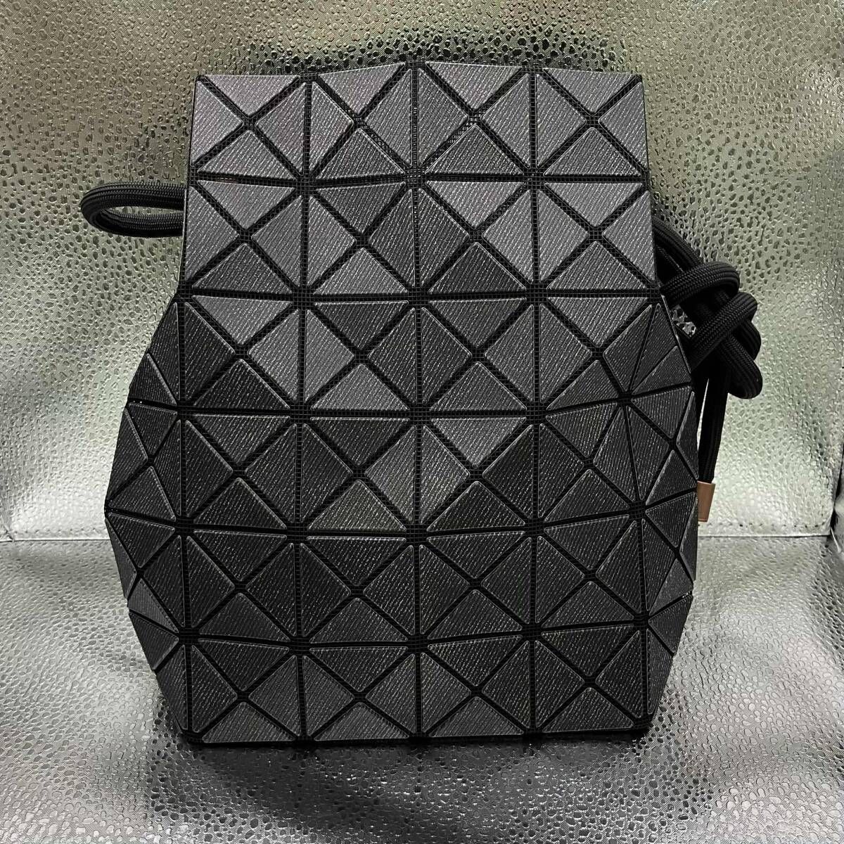 26SS BAO BAO ショルダーバッグ ISSEY MIYAKE WRING DENIM BB61AG591 