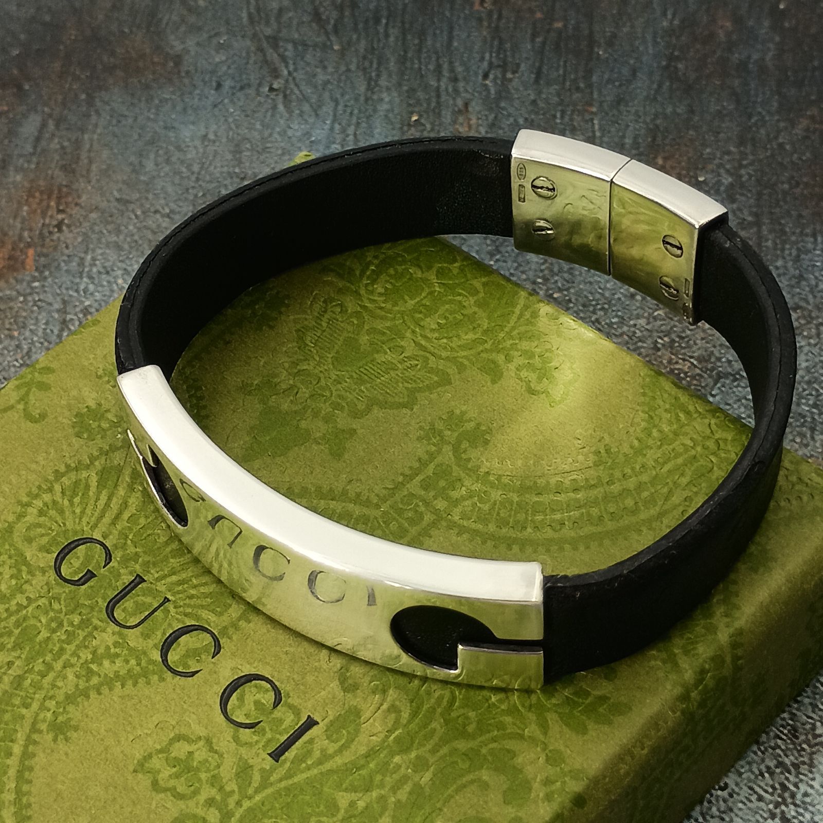 GUCCI　グッチ GG ブレスレット　バングル レディース　メンズ　ユニセックス　シルバー925 ブAG925 ブラック　ラバー　ヴィンテージ　オールドグッチ