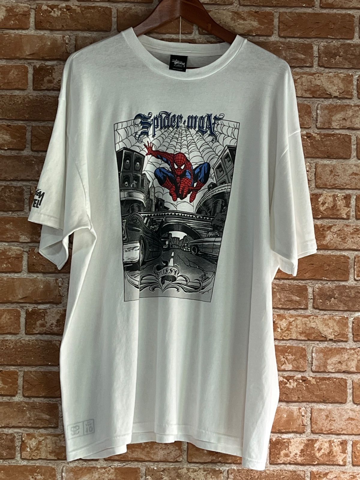 STUSSY ステューシー MARVEL Comics Spider man TEE コラボTシャツ 2011年 ホワイト 白 XL MARVEL UNIVERSE