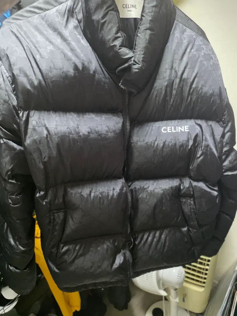 Celine セリーヌ ダウン ブラック