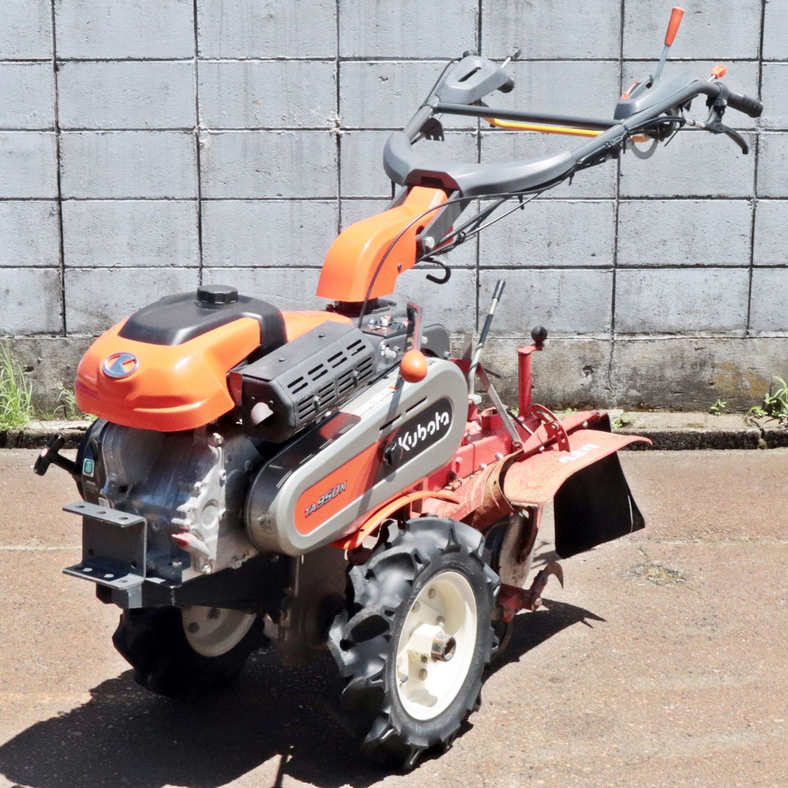 新潟発 クボタ 管理機 TA950N ニューべジマスター 8.7馬力 畝成型機