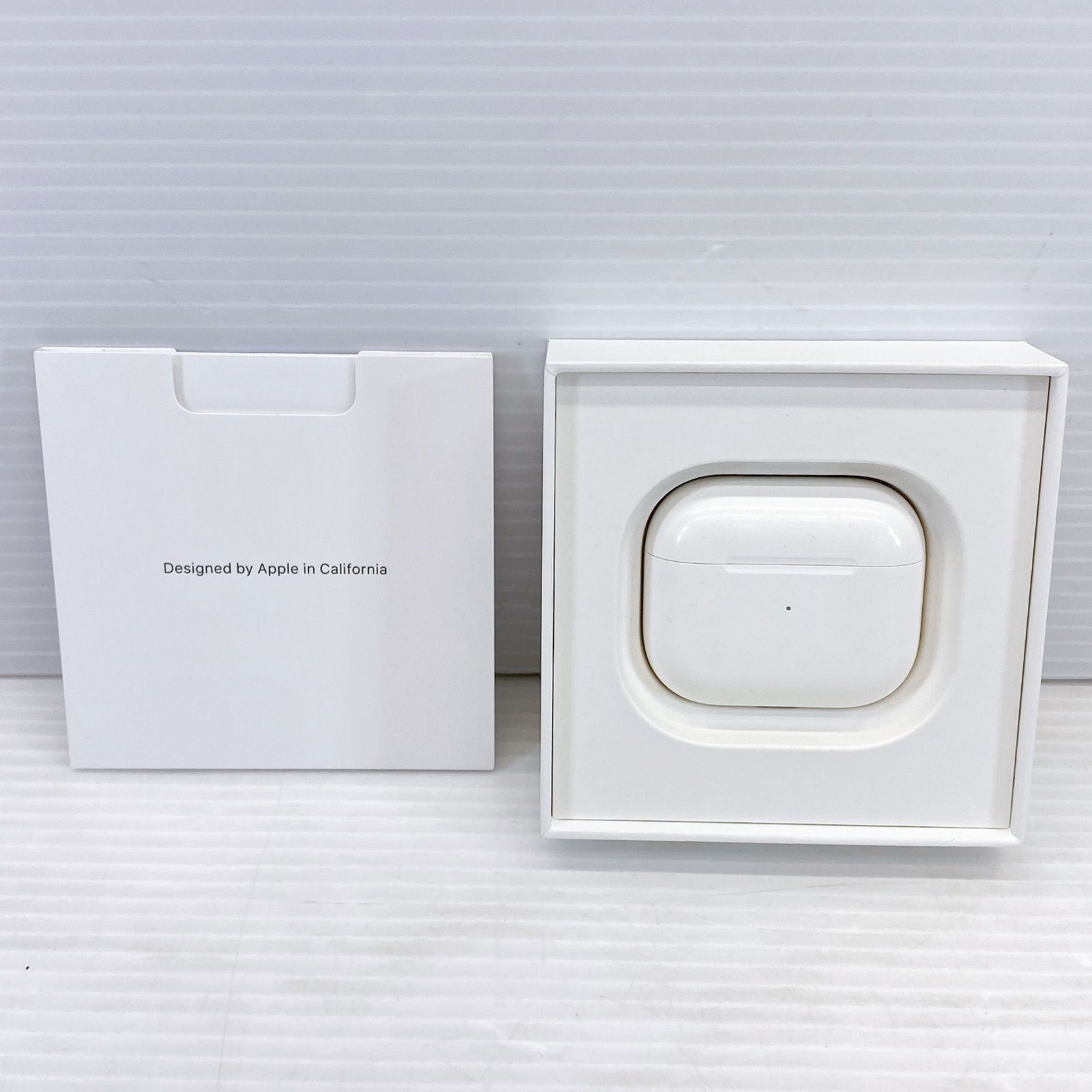 □Apple AirPods 第3世代 MME73J/A A2565 A2564 A2566 MagSafe充電