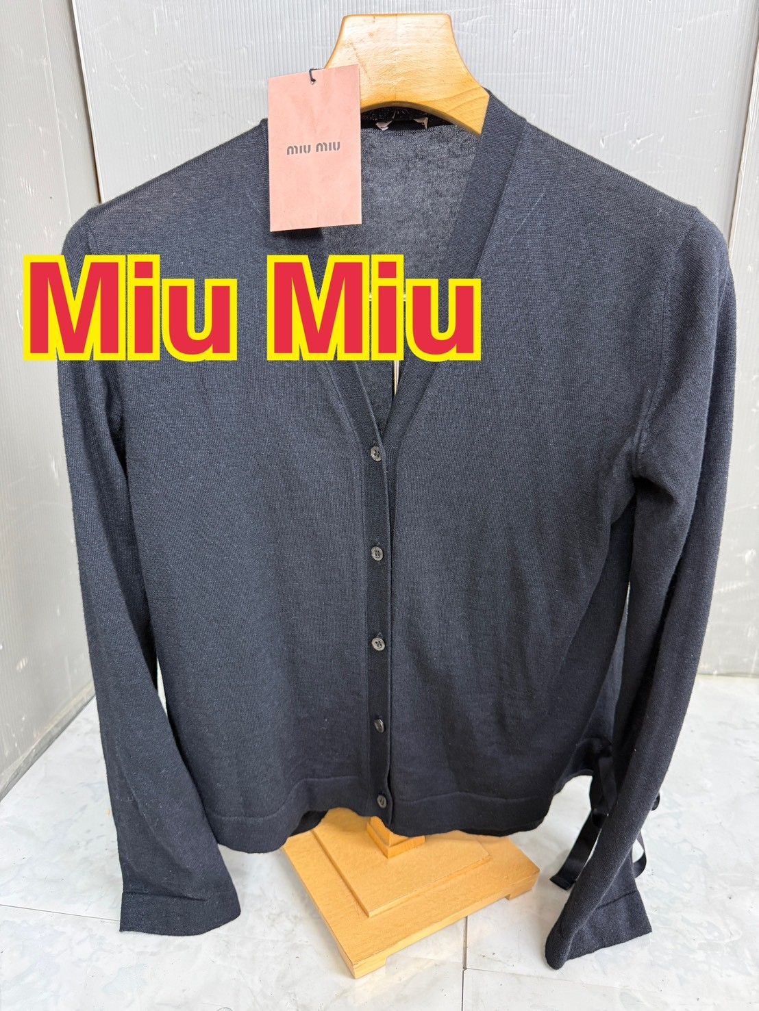 NB060013◆miumiu ミュウミュウ◆カーディガン サイズ40 レディース 黒系 直取り歓迎！