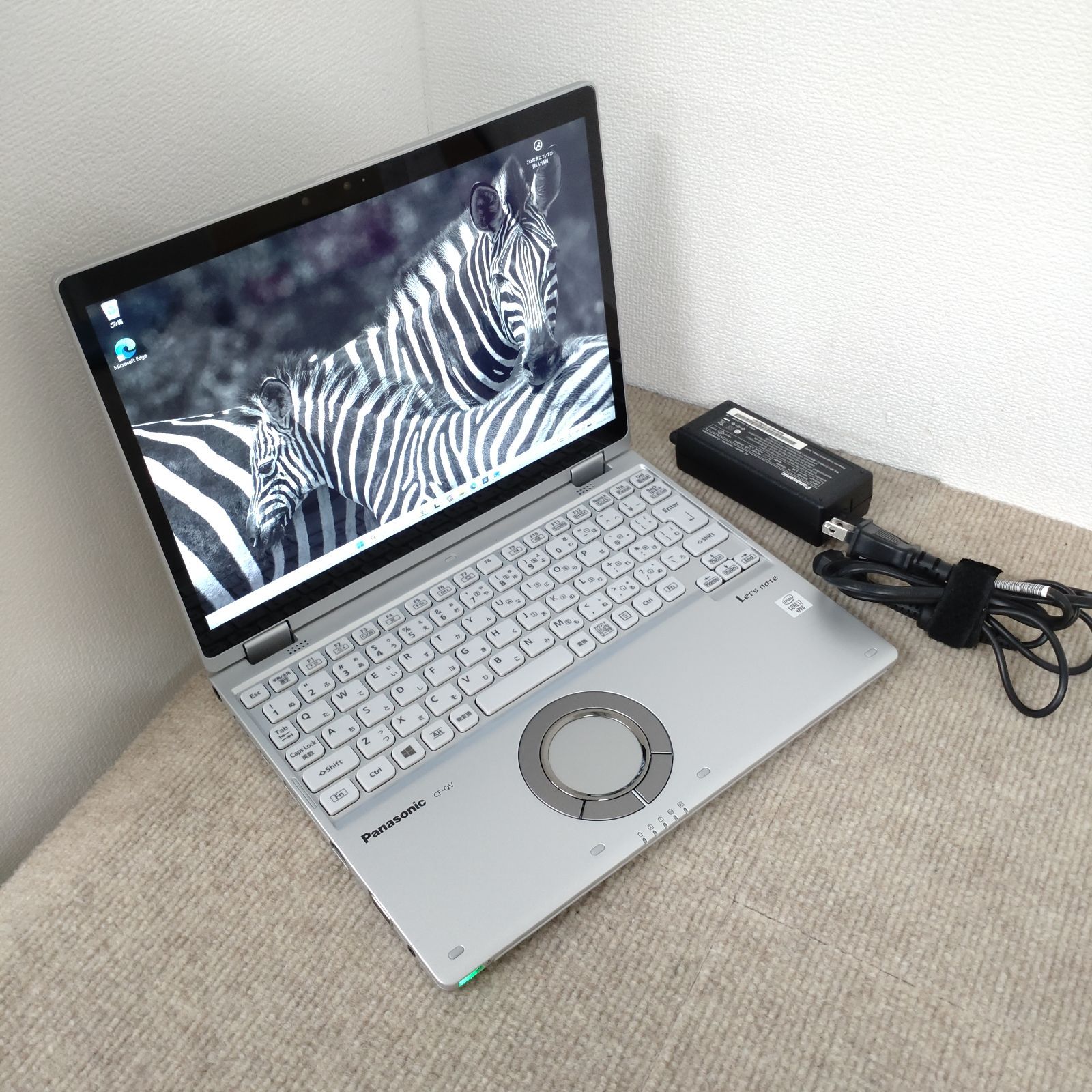 【送料無料】Panasonic CF-QV9 / 2in1タッチ / I7-10810U / 16GB / SSD512GB / Win11 / バッテリー良好 / LTE / カメラ内蔵 / 12型 / NB481