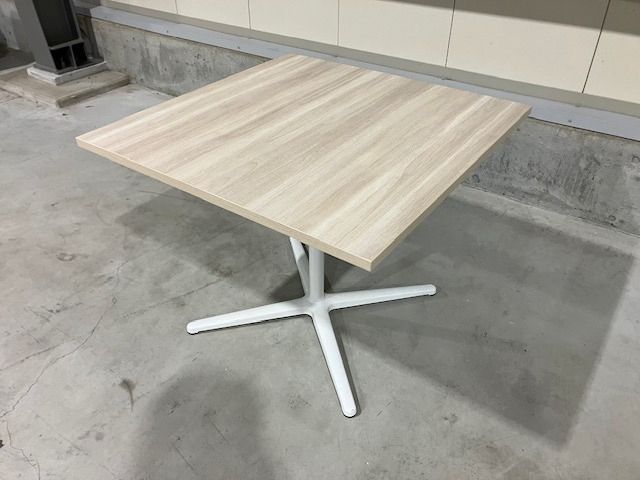 【東京都限定送料2200円も可】イトーキ　ノットワーク　幅900　角テーブル　アモナアカシア　カフェ　オフィス　ミーティング　商談 12,705円