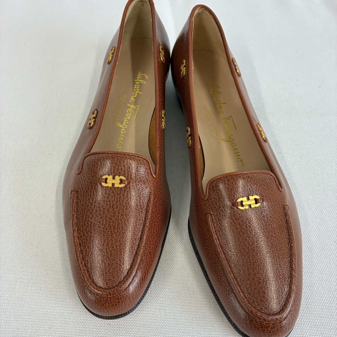 【ER263】NS734　Ferragamo　フェラガモ　パンプス　ガンチーニ　264654114