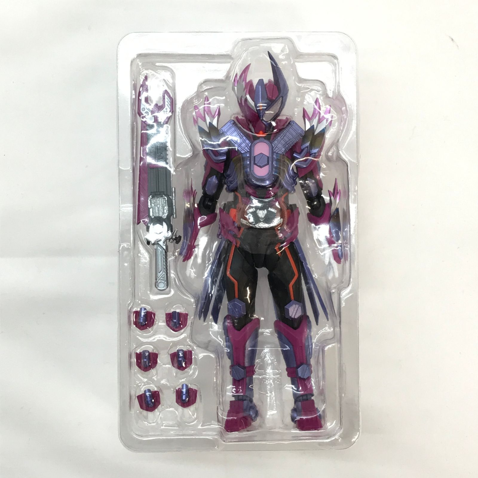 ○ BANDAI SPIRITS フィギュア S.H.Figuarts 仮面ライダーヴァルバラド 