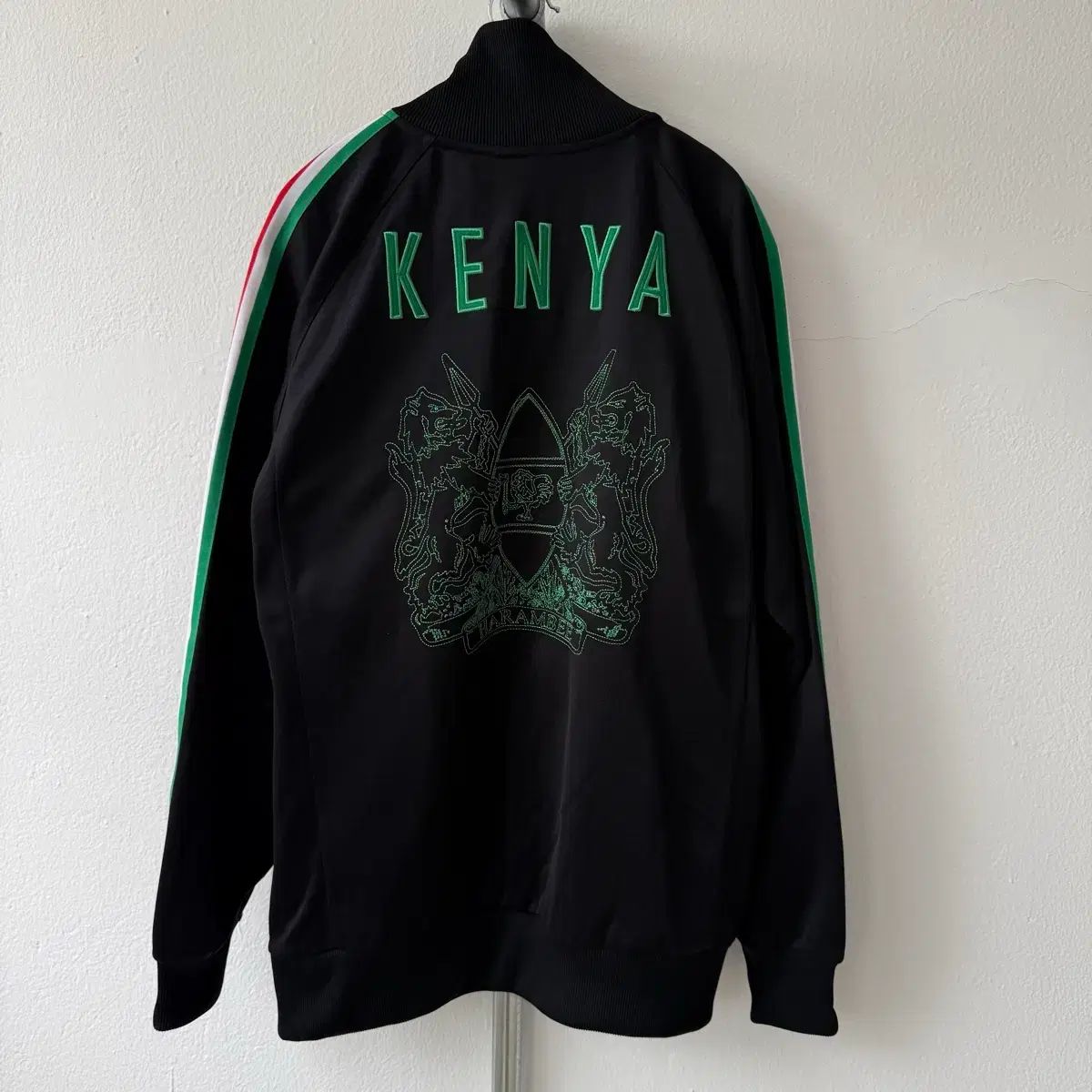 アディダス adidas KENYA トラックジャケット M ブラック ジャージ 