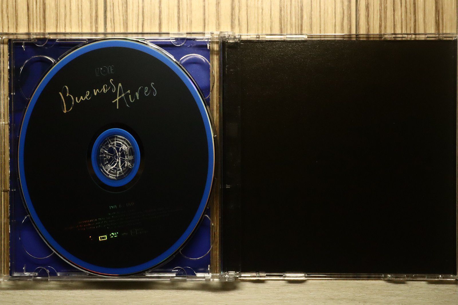 IU CD 一式 国内盤CD☆IZ＊ONE/IZ＊ONE□ Buenos Aires(Type B)(DVD付