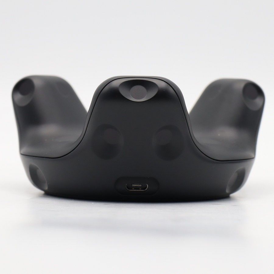 美品】HTC VIVE Tracker 2018 99HANL005-00 アクセサリー トラッカー