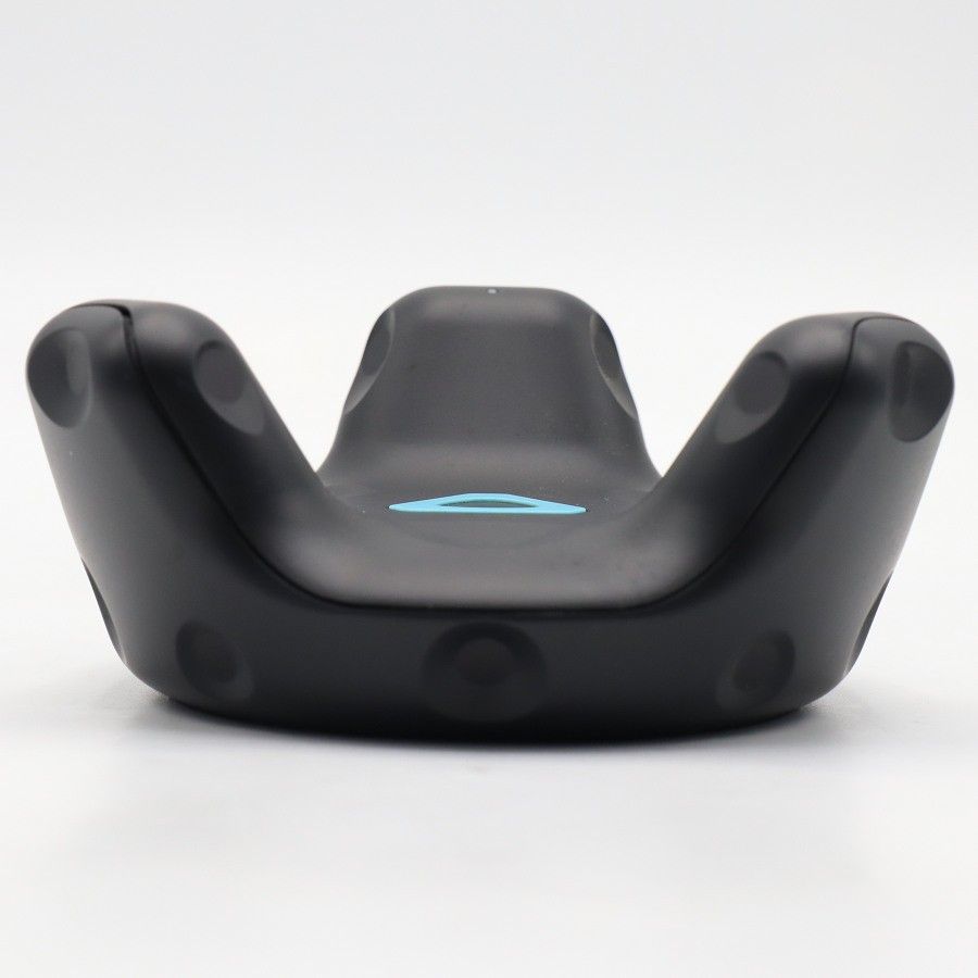 美品】HTC VIVE Tracker 2018 99HANL005-00 アクセサリー トラッカー