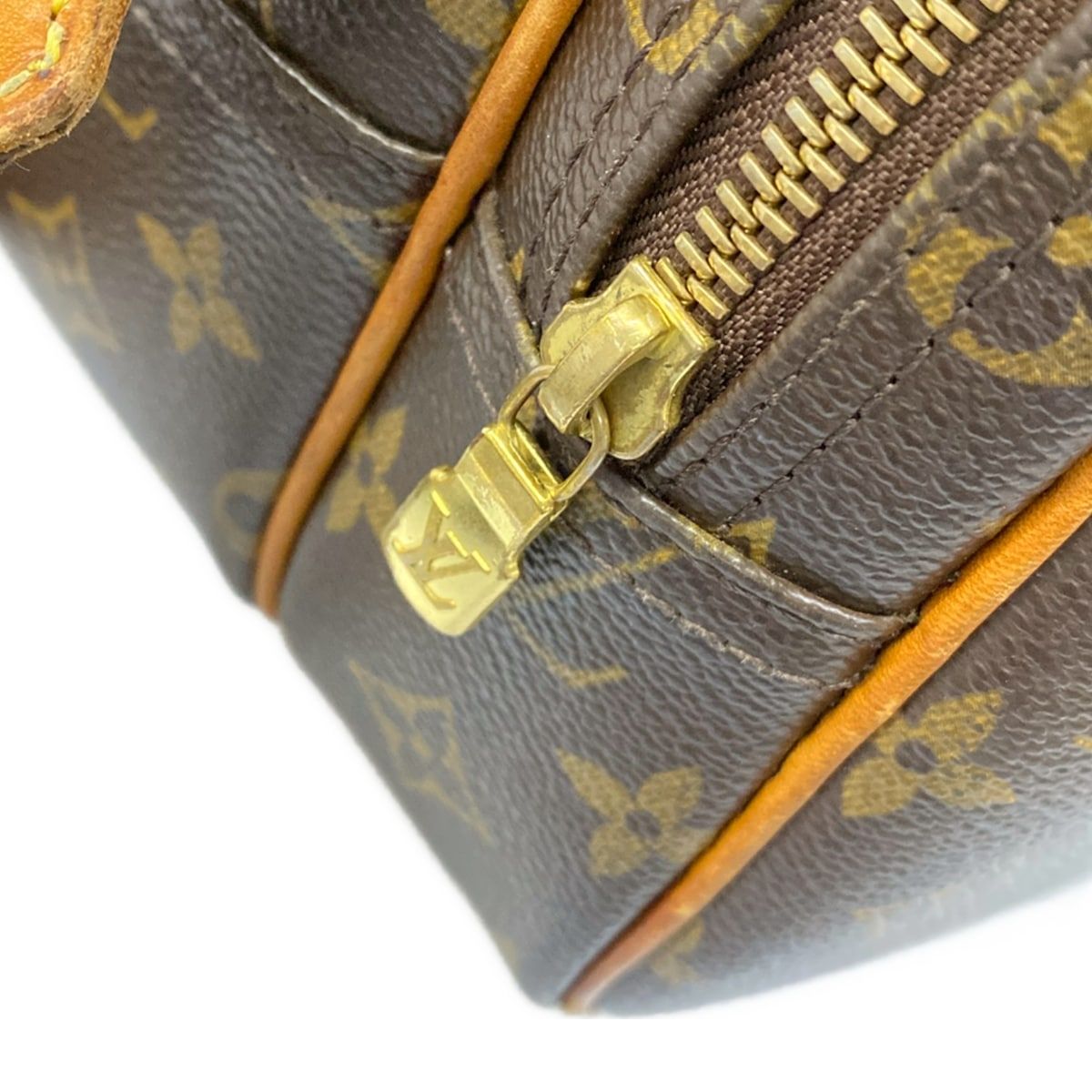 LOUIS VUITTON(ルイヴィトン) ショルダーバッグ モノグラム リポーター