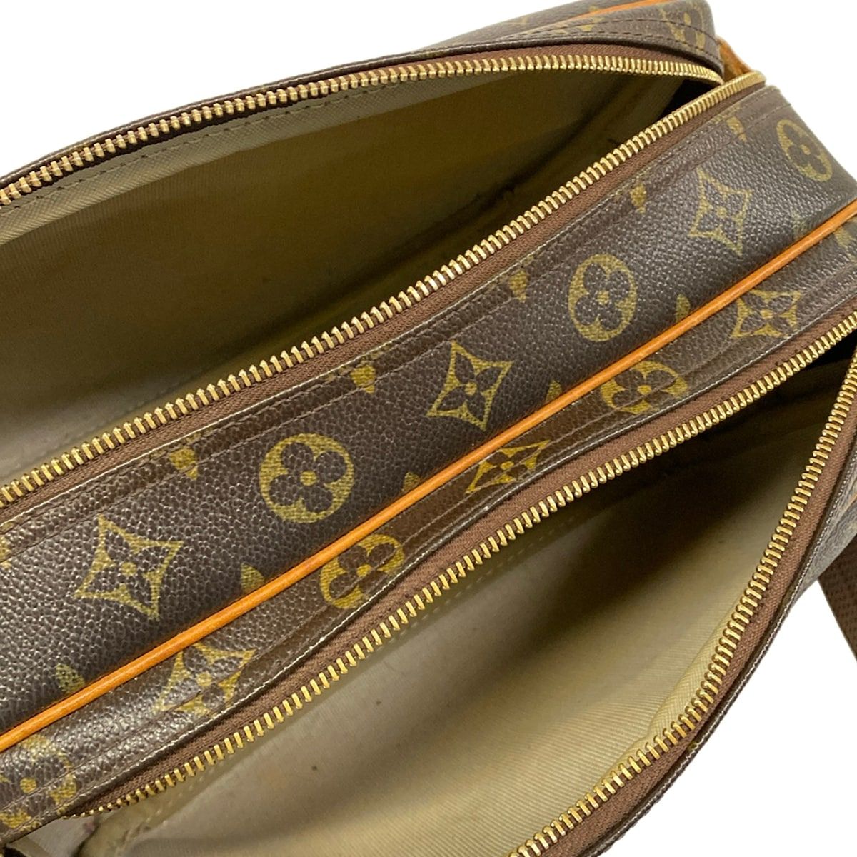 LOUIS VUITTON(ルイヴィトン) ショルダーバッグ モノグラム リポーター