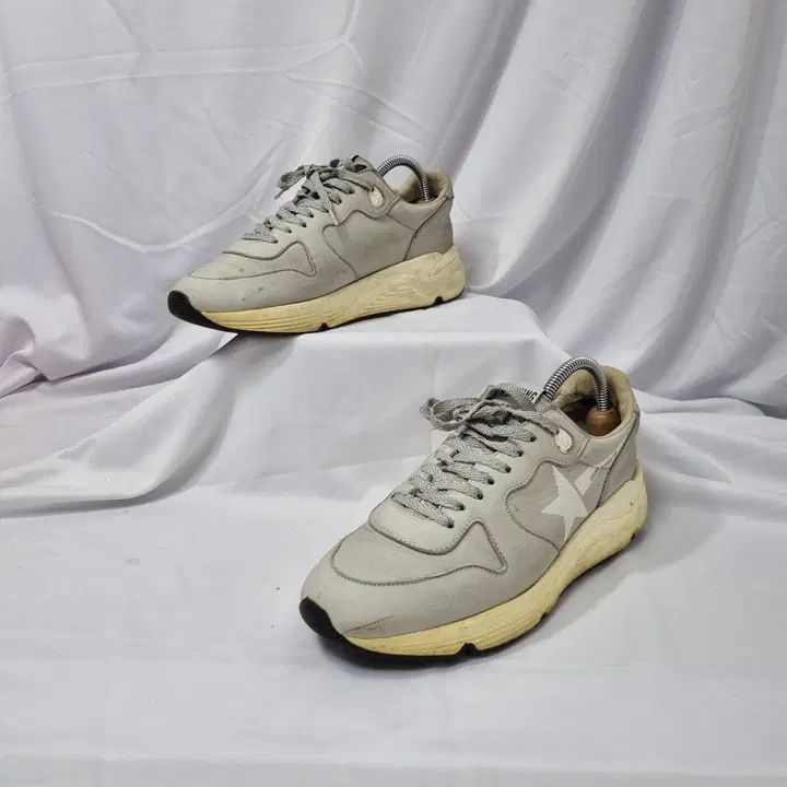 ドゥハヴィンテージ 41 260 GOLDEN GOOSE ランニング ソール スニーカー