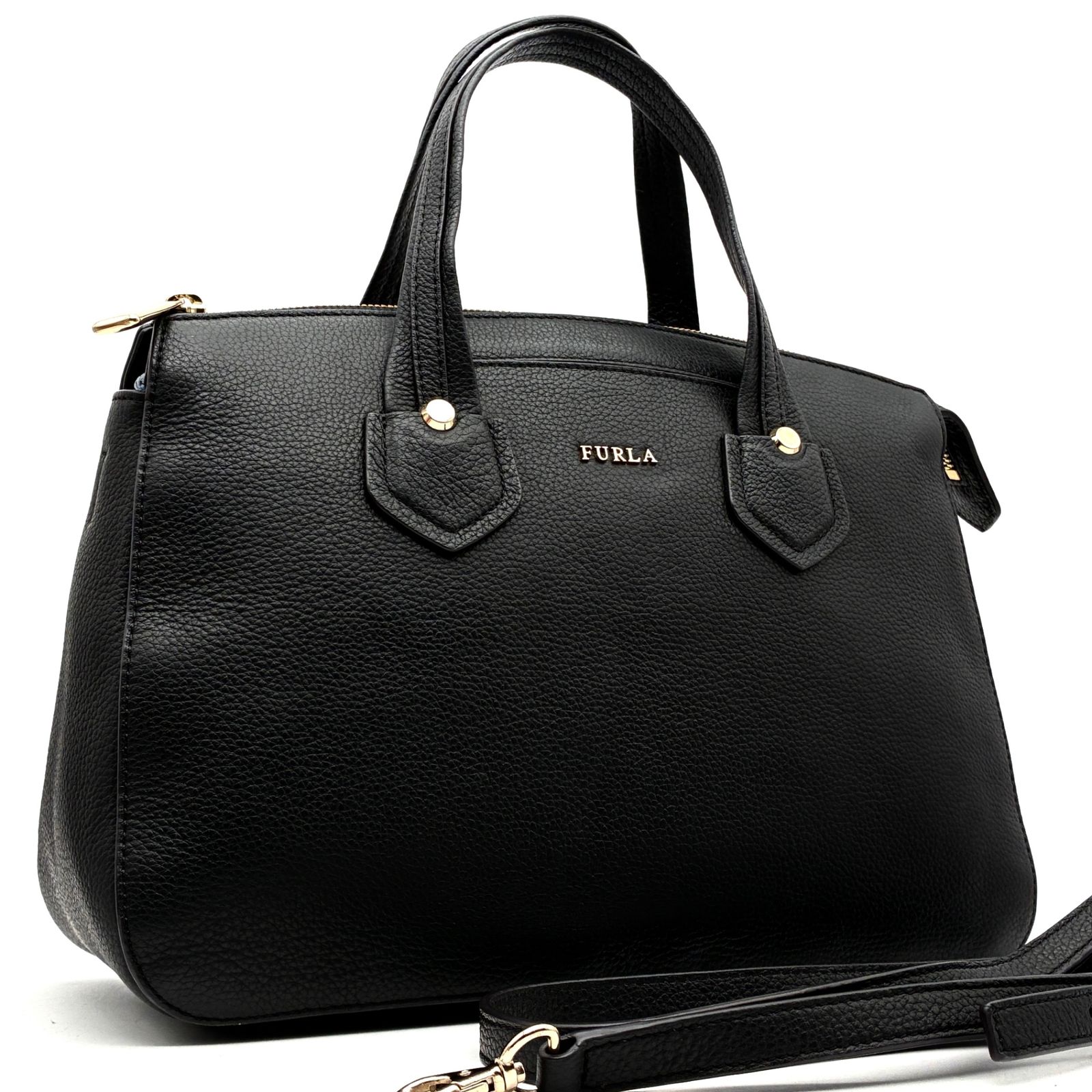 未使用保管品 フルラ FURLA ジャタ 2way ハンドバッグ ショルダーバッグ ボストン ブラック 黒 レザー 本革 シボ革 肩掛け 斜め掛け ボーナス 夏休み 夏コーデ 旅行 帰省 サマーギフト