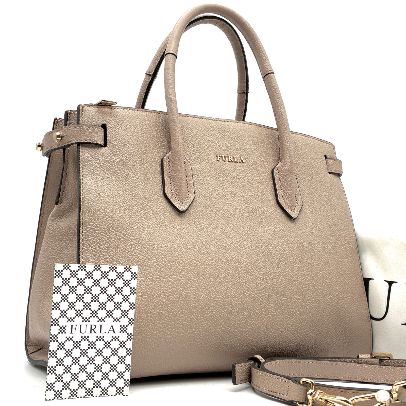 未使用に近い フルラ FURLA ピン 2way トートバッグ ハンドバッグ ショルダーバッグ ピンクベージュ レザー 本革 肩掛け 斜め掛け 大きめ 通勤 ボーナス 夏休み 夏コーデ ご褒美 旅行 サマーギフト
