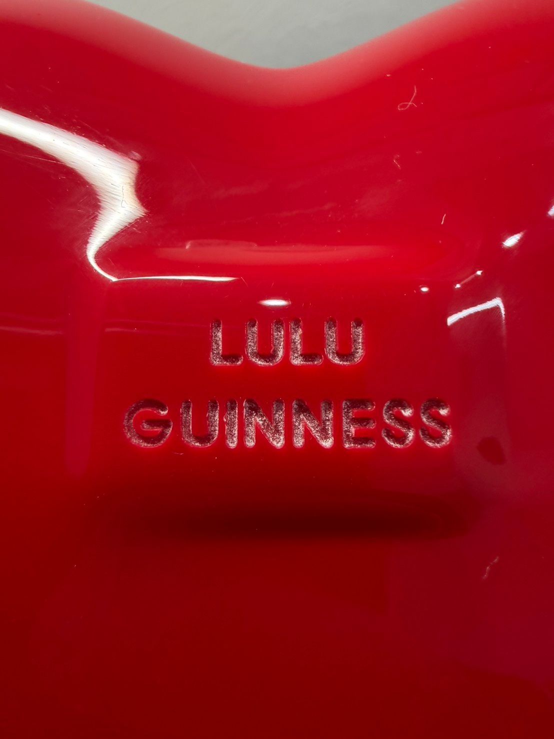美品】ルルギネス LULU GUINNESS リップ型 アクリル Perspex クラッチ