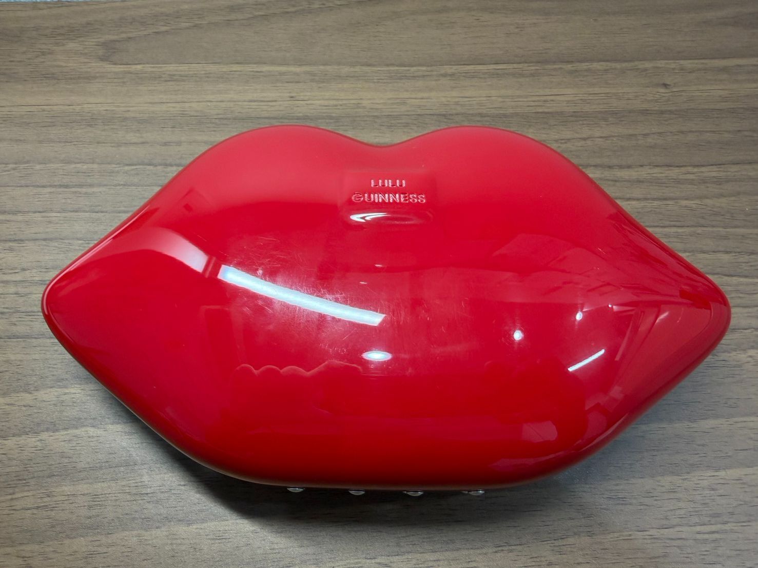 美品】ルルギネス LULU GUINNESS リップ型 アクリル Perspex クラッチ