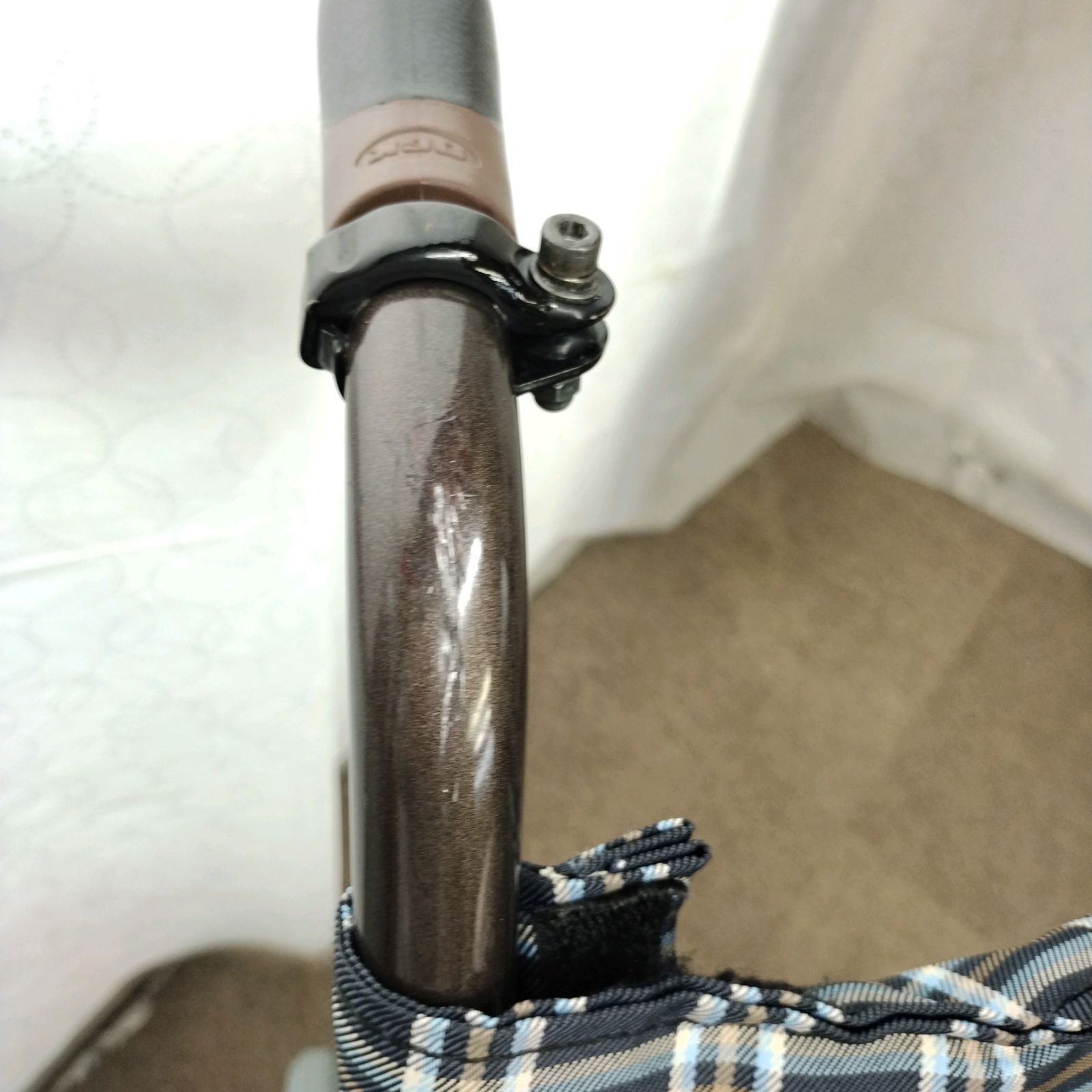 (WC-13328) カワムラサイクル WAVIT ウェイビット WA16-40S ノーパンクタイヤ kawamura かわむら 介助型 介助式 車椅子 車イス 車いす 在宅介護 福祉用具 介護【中古】 (WC-13328) カワムラサイクル WAVIT ウェイビット WA16-40S ノーパンクタイヤ kawamura かわむら 介助型 介助式 車椅子 車イス 車いす 在宅介護 福祉用具 介護【中古】