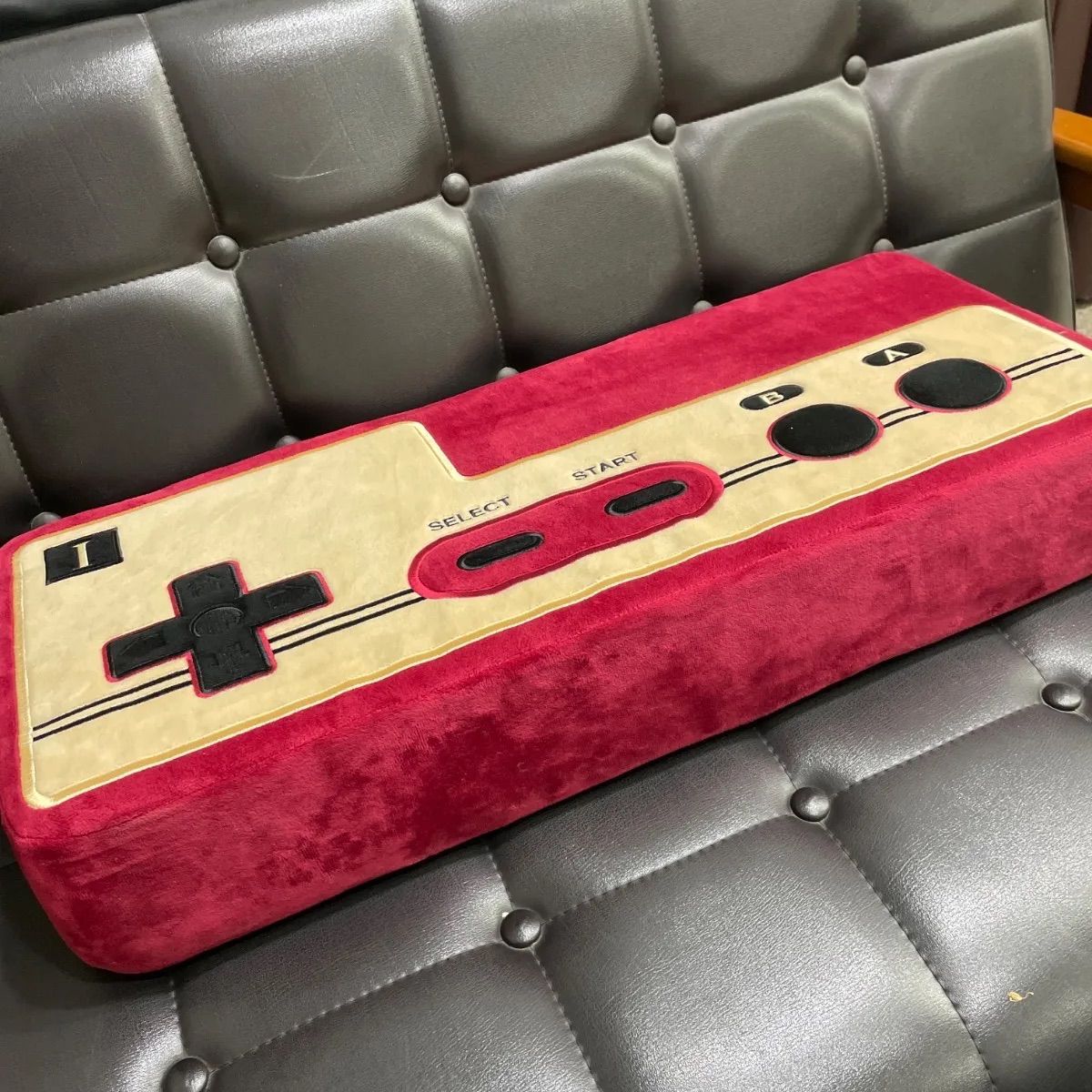 任天堂ミュージアム 限定販売 初代スーパーファミコン コントローラー