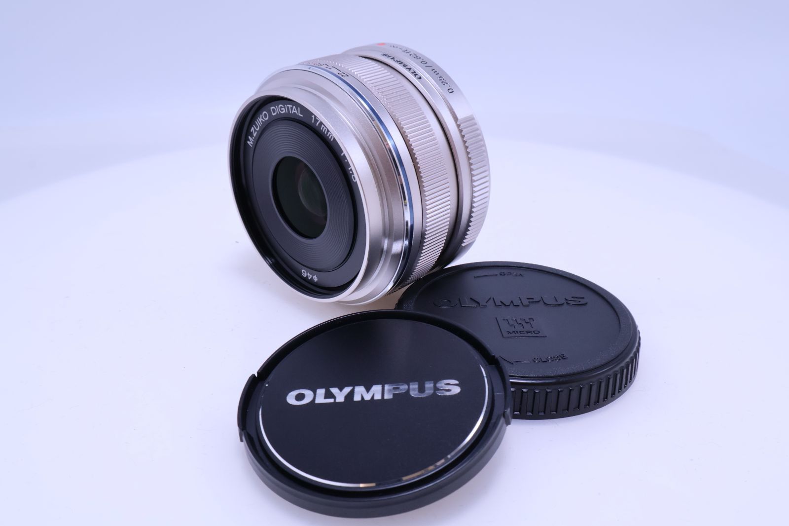【極美品】OLYMPUS M.ZUIKO DIGITAL 17mm F1.8 シルバー 単焦点レンズ