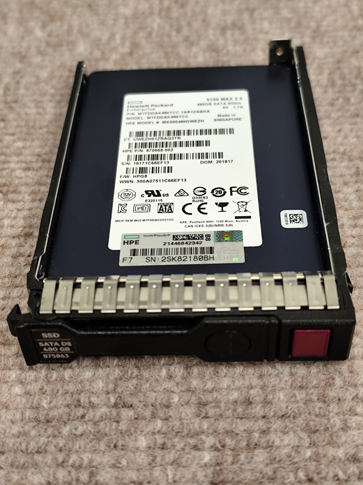 内蔵型SSD HPE 480GB SATA 2.5 SSD (870668-002) H2 HPE 480GB SATA 2.5 SSD (870668-002) H2