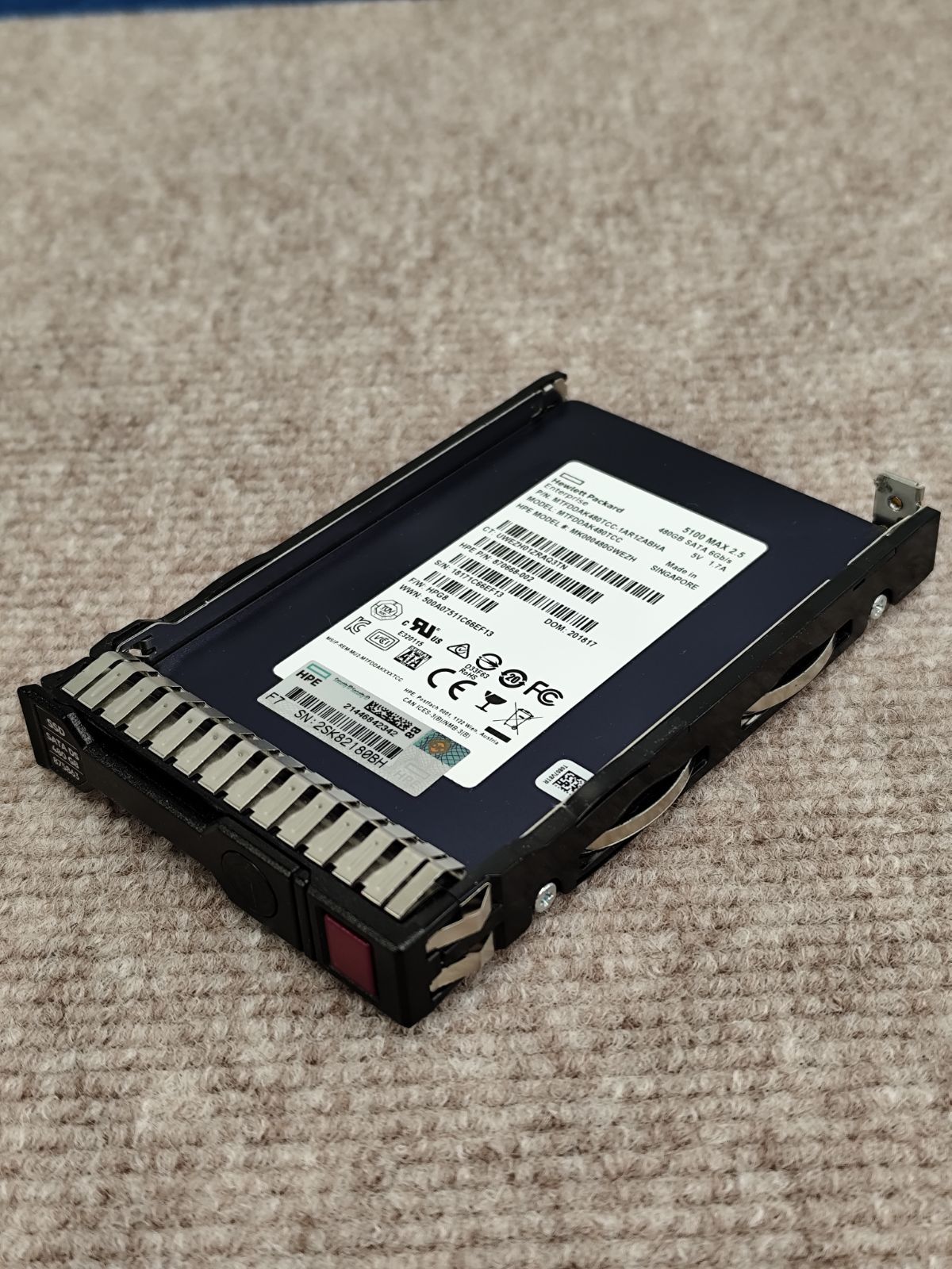 HPE 480GB SATA 2.5 SSD (870668-002) H2