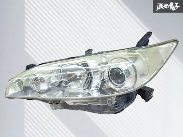 割れ無し！】トヨタ 純正 ZGE20W ウィッシュ ハロゲン ヘッドライト 
