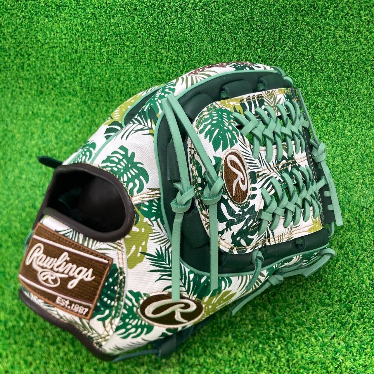 ローリングス 軟式グラブ オールラウンド用 HOH GRAPHIC 2023 GR3FHGN54G