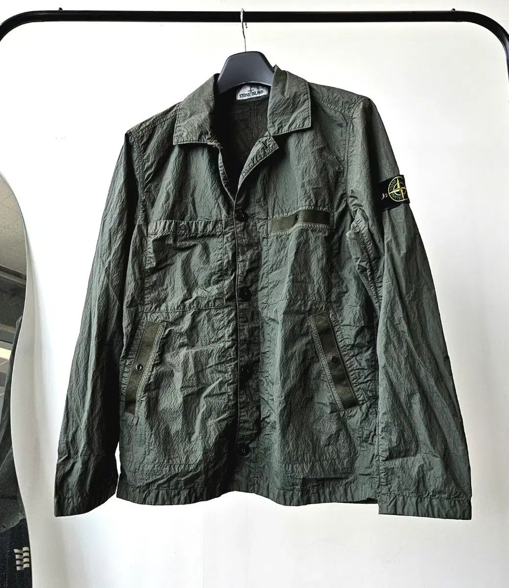 (S+級/M size) STONE ISLAND ストーンアイランド ナイロン ジャケット Mサイズ