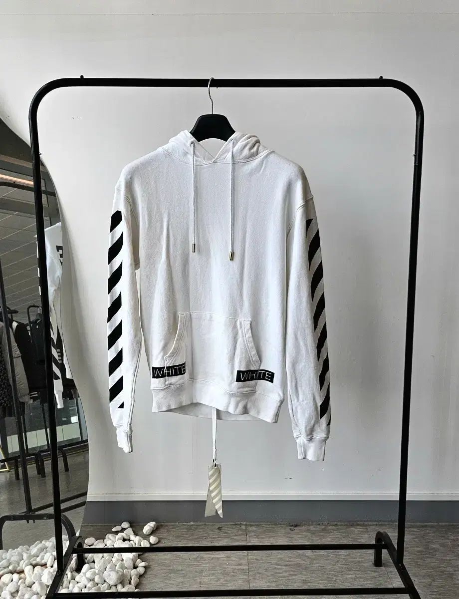 (実寸 105) オフホワイト WHO Tシャツ xxs サイズ