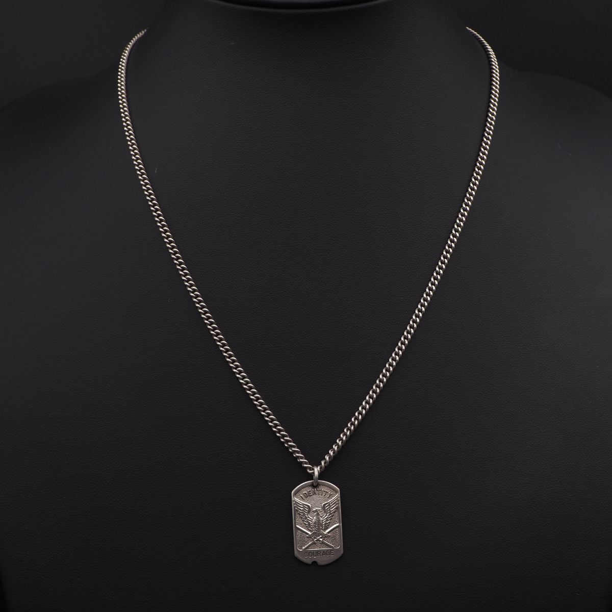 X261 ヴィンテージ STERLING SILVER925刻印 ペンダント ネックレス プレート 鳥 トリ バード デザイン シルバー
