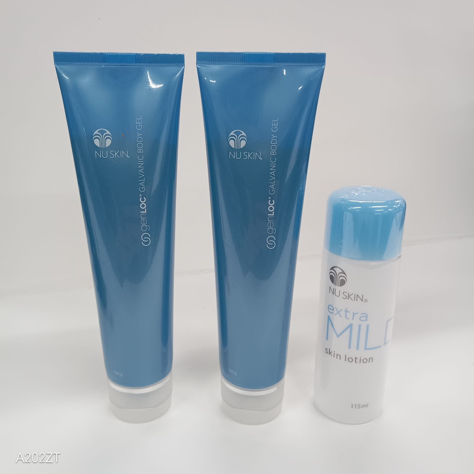L2549 ニュースキン ボディジェル 150g×2・スキンローション 115ml 計3点セット