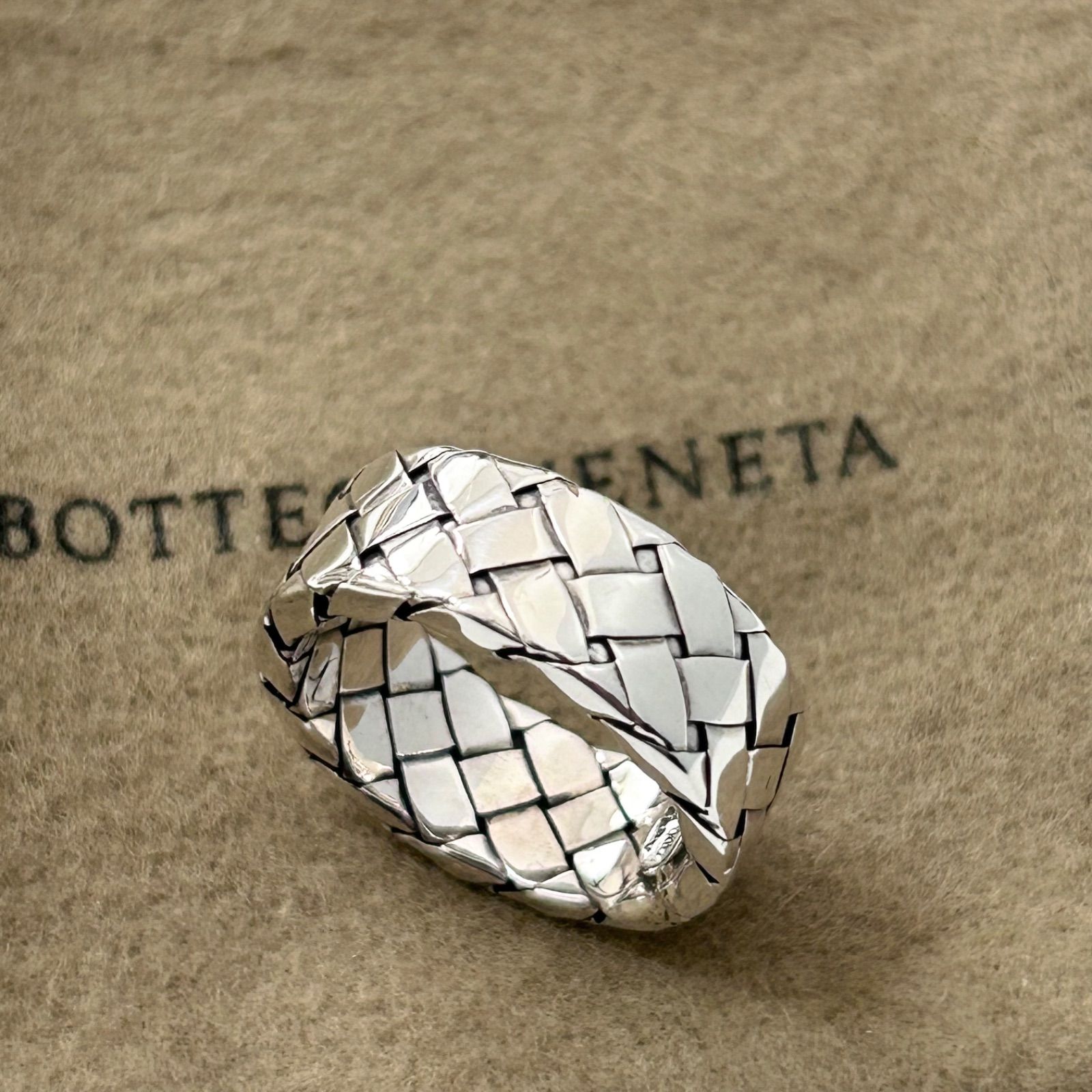 BOTTEGA VENETA ボッテガヴェネタ 9号 イントレチャート 925 リング