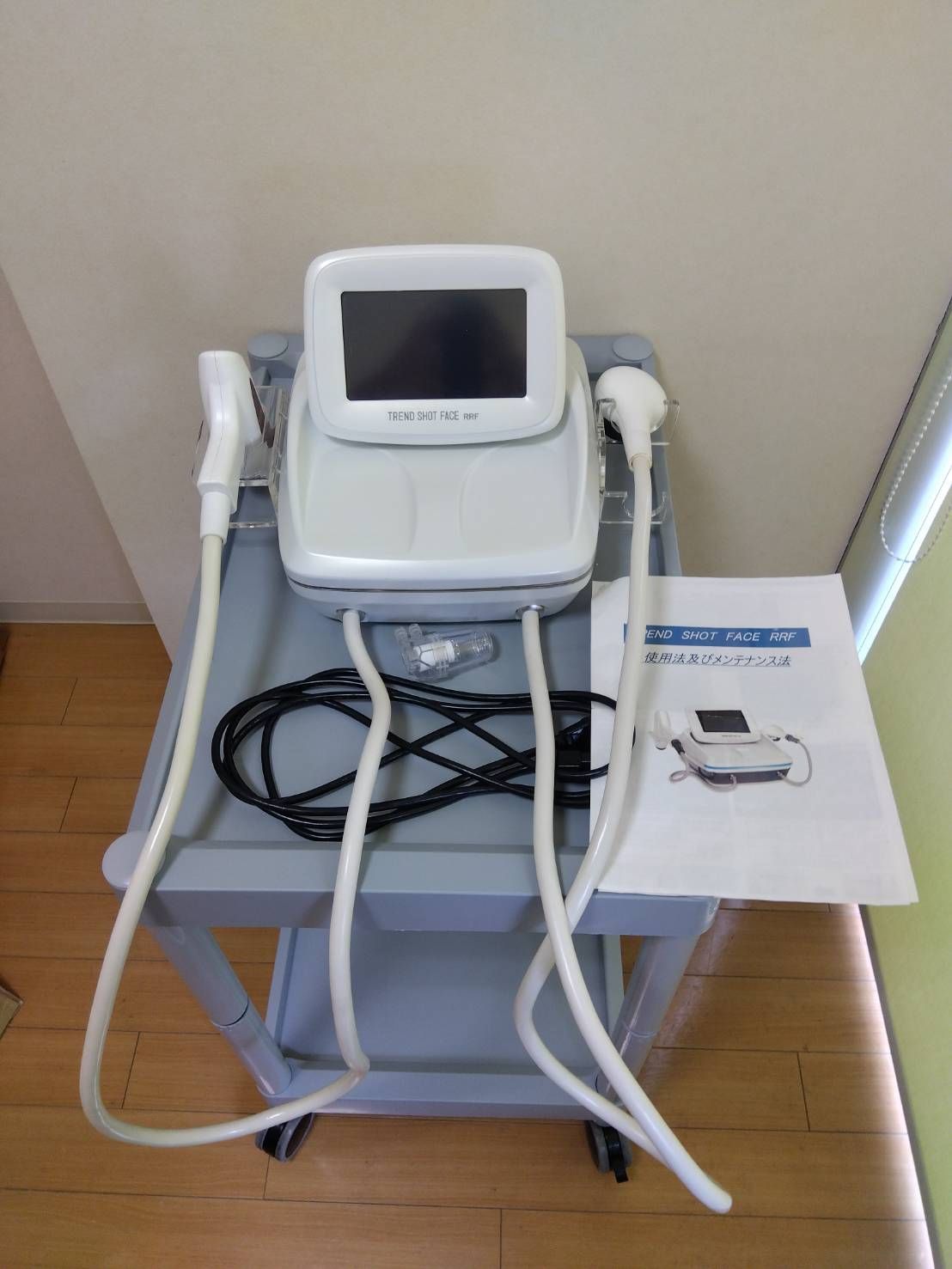 トレンドショット フェイスRRF 業務用RFフェイシャル機器 動作品 説明書付