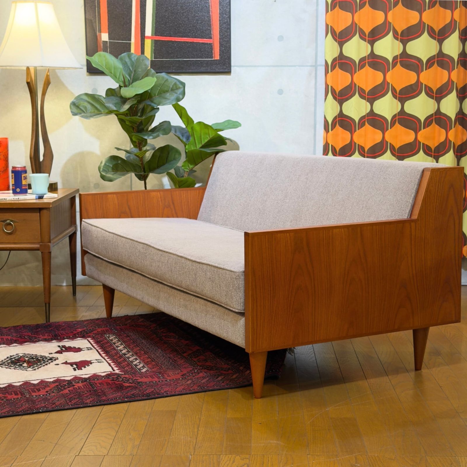 【新品】Mid-Century Design Sofa W150cm / ミッドセンチュリーデザイン 2人掛け ソファ グレー系 布張り クッション2個付き