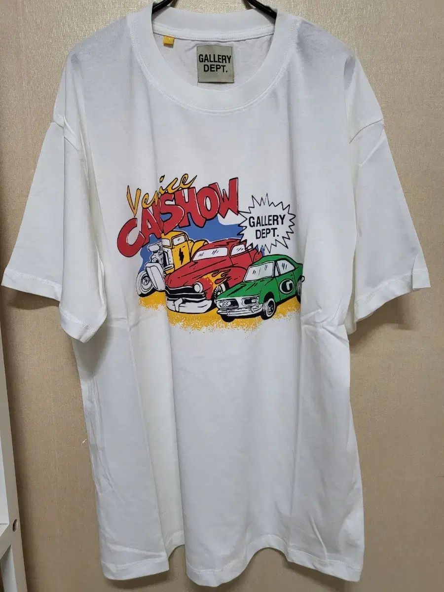 (新品) ギャラリー デパートメントファイブ BLACKPINK リサ(LISA) 半袖Tシャツ 白 L