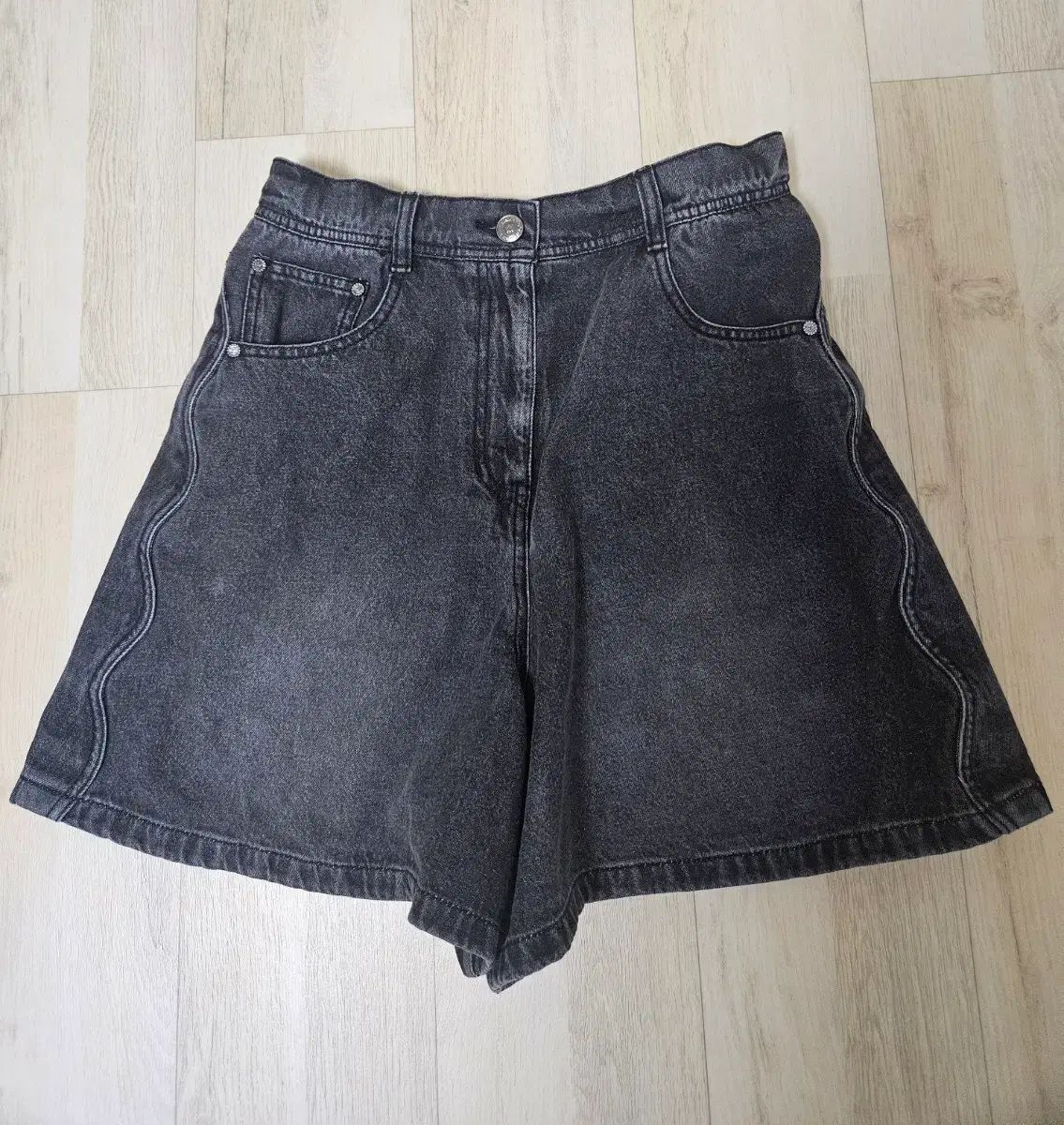 オッズセカンド ハーフパンツ リーボン ズボン 出品
