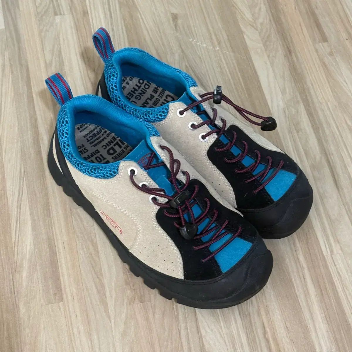 KEEN 킨 ジャスパー ロックス スニーカー 250