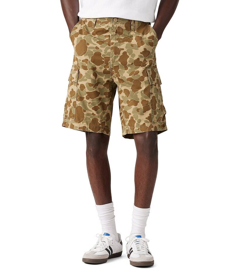 リーバイス メンズ ボトムス ハーフパンツ・ショーツ レギュラーフィット ショートパンツ LevisR Carrier Regular Fit Camouflage 95 Inseam Cargo Shorts Classic Duck