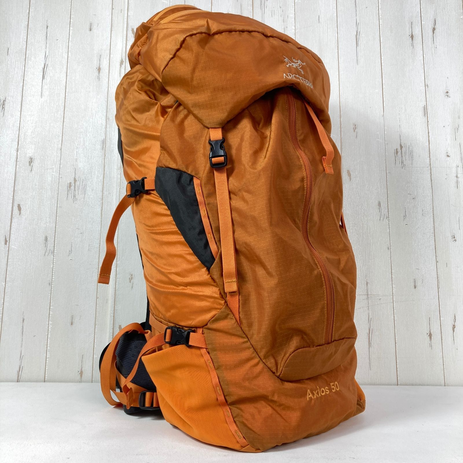 📦️Men's Regular オレンジ系 Arcteryx ( アークテリクス