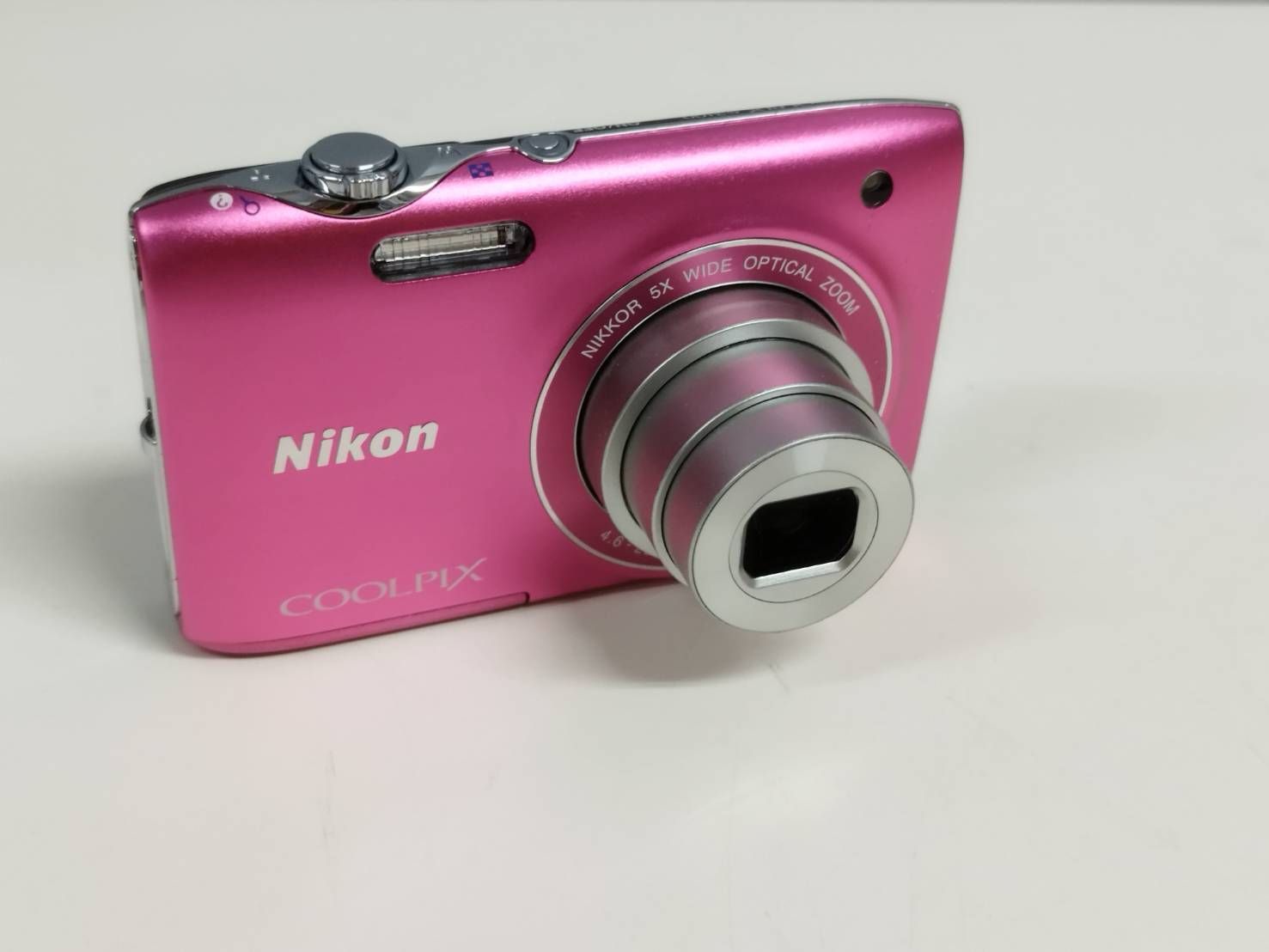 Nikon COOLPIX S3100/コンパクトデジタルカメラ/フレッシュピンク