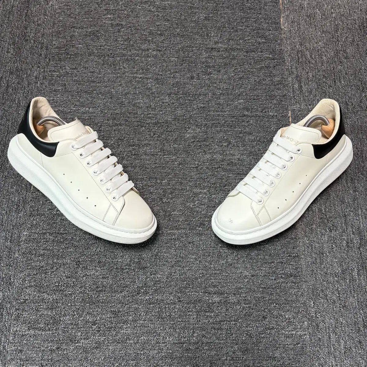 42 5 ALEXANDER McQueen アレキサンダー・マックイーン オーバーソール ブラックタブ