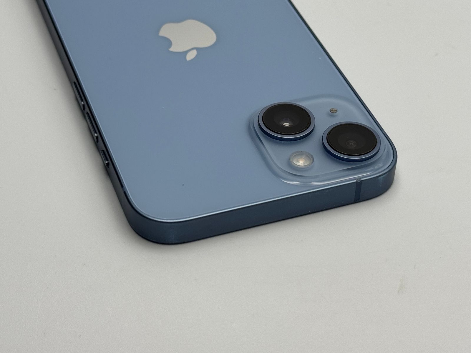 箱付き中古C】iPhone 14 256GB ブルー SIMフリー 白ロム - メルカリ